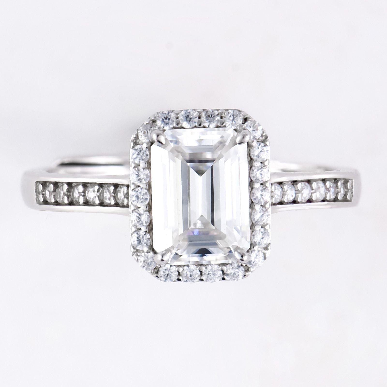 0.5CT Emerald-Cut Moissanite Engagement Ring